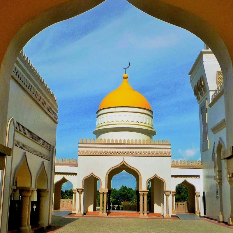 Manila Golden Mosque - Quiapo